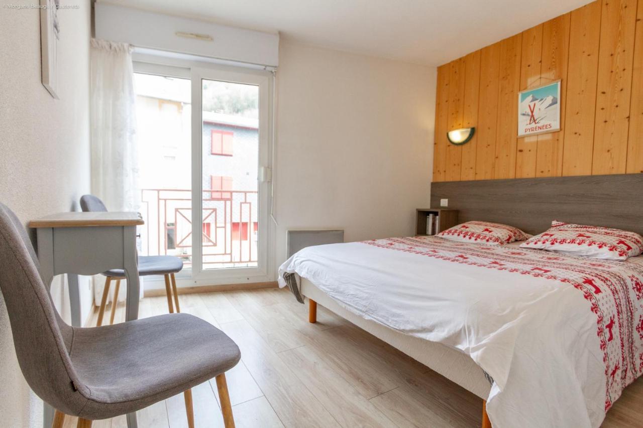Appartement Centre Ville Parking Balcon Et Wi Fi Каутерец Екстериор снимка